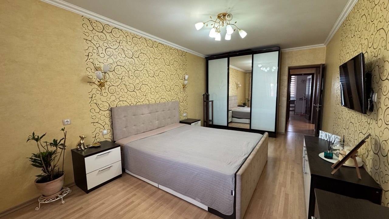 3-кімнатна Квартира — 135 000$ · Аеропорт, вул. Будівельників | GHERMAN
