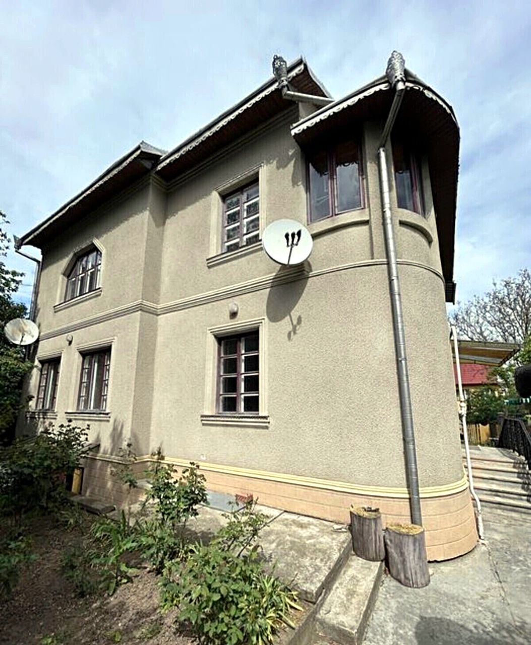 Будинок — 275 000$ · Роша, Ростицька | GHERMAN